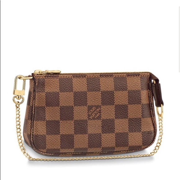 Louis Vuitton Handbags - Louis Vuitton mini pochette